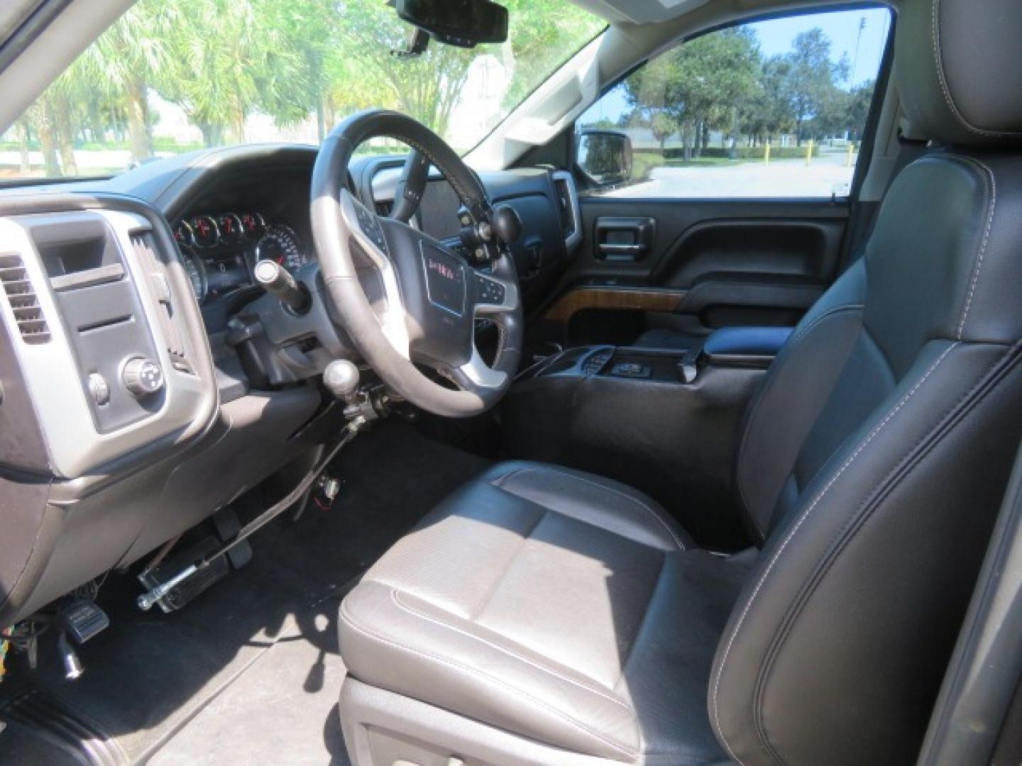 2014 /Black GMC Sierra 1500 SLT Crew Cab 2WD (3GTP1VEC2EG) with an 5.3L V8 OHV 16V engine, 6-Speed Automatic transmission, located at 4301 Oak Circle #19, Boca Raton, FL, 33431, (954) 561-2499, 26.388861, -80.084038 - Photo#33